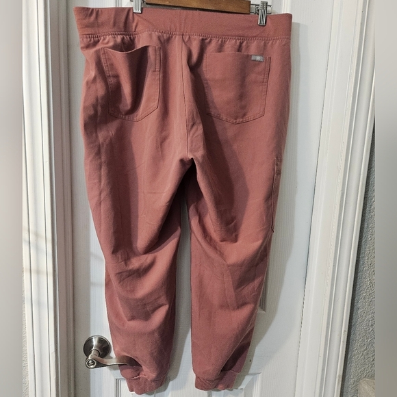 Figs Zamora Jogger Scrub Pant - Picture 4 of 6